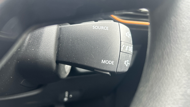 Dacia Sandero Stepway 1.0 TCe Essential 5dr Bi Fuel Hatchback